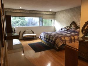 Casa en Venta en Lomas de Tecamachalco Sección Cumbres Huixquilucan