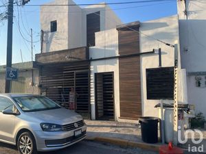 Casa en Venta en Las Puentes Sector 10 San Nicolás de los Garza