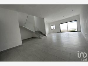 Casa en Venta en Altares Residencial Santiago