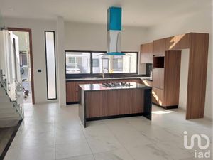 Casa en Venta en Jardines El Sauz Guadalajara