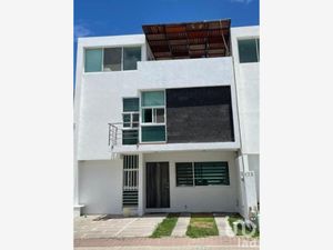 Casa en Venta en Residencial el Refugio Querétaro