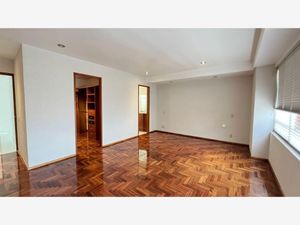 Departamento en Venta en Hacienda de las Palmas Huixquilucan