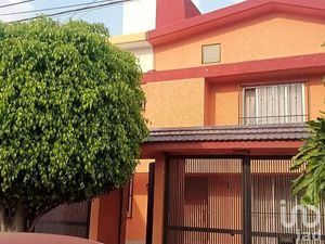 Casa en Venta en Rinconada Coapa 2A Sección Tlalpan