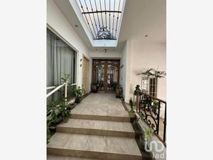 Casa en Venta en Contry la Silla Guadalupe