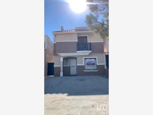Casa en Renta en Portal del Sol Juárez