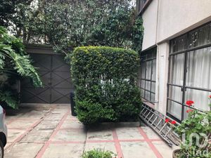 Casa en Venta en Santa Catarina Coyoacán