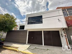 Casa en Venta en Prados Agua Azul Puebla