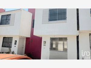 Casa en Venta en Eduardo Loarca Castillo Querétaro