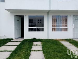 Casa en Venta en Los Héroes Chalco III Chalco