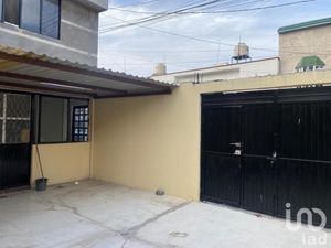 Casa en Venta en Latinoamericana Celaya