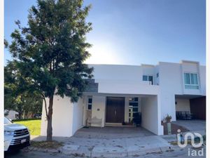 Casa en Venta en Real Hacienda Villa de Álvarez