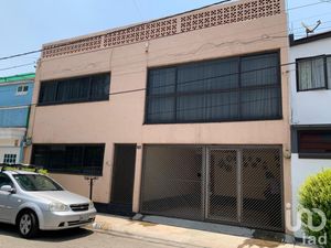 Casa en Venta en La Perla Naucalpan de Juárez