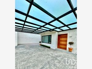 Casa en Venta en Bellavista Metepec