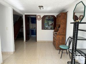 Casa en Venta en Los Reyes Acaquilpan Centro La Paz