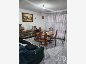 Casa en Venta en Ciudad Azteca Sección Poniente Ecatepec de Morelos