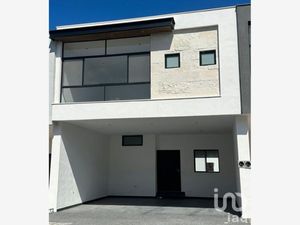 Casa en Venta en Altares Residencial Santiago