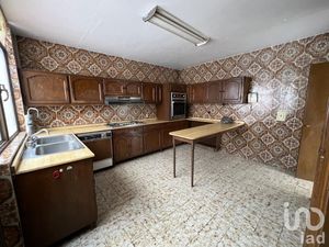 Casa en Venta en Jardines Del Sol Zapopan