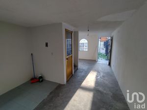 Casa en Venta en San Pablo de las Salinas Tultitlán