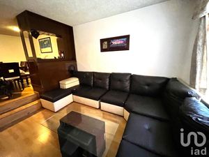 Casa en Venta en Xinantécatl Metepec