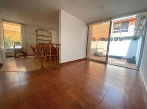 CASA GRANDE EN VENTA, EN COYOACAN