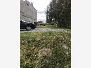 Terreno en Venta en San Miguel Totocuitlapilco Metepec