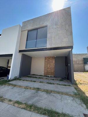 Casa en VENTA en coto Madeiras II / Zona Capital Norte