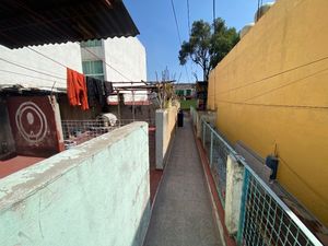 12 TERRENO EN VENTA EN PORTALES (H03, PERMITIDO  8 VIVIENDAS)