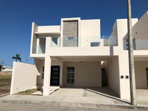 Casa en Venta en Graciano Sánchez Romo Boca del Río