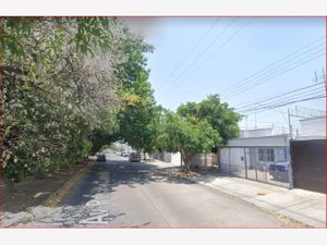 Casa en Venta en Jardines de La Cruz 1a. Sección Guadalajara