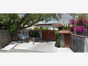 Casa en Venta en Fuentes de Tepepan Tlalpan