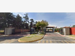 Casa en Venta en San Carlos Metepec