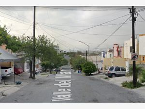 Casa en Venta en Colinas de Valle Verde Monterrey