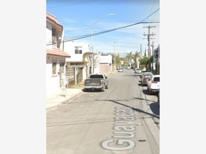 Casa en Venta en Jardines de Casa Blanca San Nicolás de los Garza