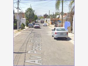 Casa en Venta en Parques de Tesistán Zapopan