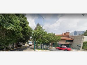 Casa en Venta en Parques de la Herradura Huixquilucan