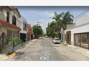 Casa en Venta en Riberas del Contry Guadalupe