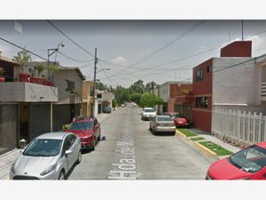 Casa en Venta en Hacienda de Echegaray Naucalpan de Juárez