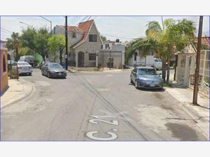 Casa en Venta en Jardines de Anáhuac San Nicolás de los Garza