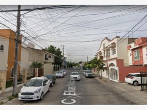 Casa en Venta en Parques Del Nilo Guadalajara