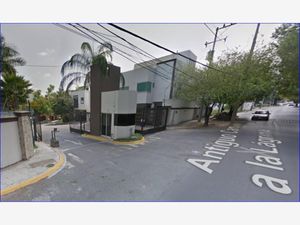 Casa en Venta en Villas la Rioja Monterrey