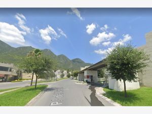 Casa en Venta en Colinas del Huajuco Monterrey