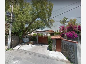 Casa en Venta en Fuentes de Tepepan Tlalpan