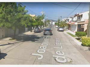 Casa en Venta en Lomas Universidad Zapopan