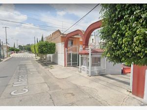 Casa en Venta en Lomas del Paraíso 2a. Sección Guadalajara