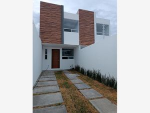 Casa en venta en Nube, San Francisco Totimehuacan, Heroica Puebla de  Zaragoza, Puebla, Pue..
