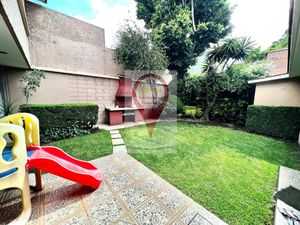 Casa en Venta en Lomas de Tecamachalco Naucalpan de Juárez