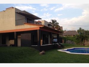 Casa en Venta en Burgos Temixco