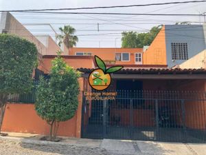 Casa en Venta en Atlas Colomos Zapopan