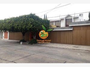 Casa en Venta en Bosques de La Victoria Guadalajara