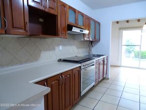 Vendo casa estilo colonial en Juriquilla